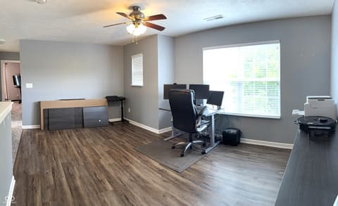 Loft — 1619 Beacon Pointe Boulevard, Brownsburg, IN