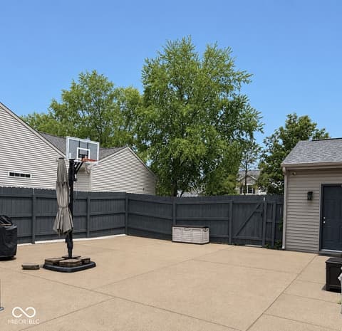 Basketball Court — 1619 Beacon Pointe Boulevard, Brownsburg, IN