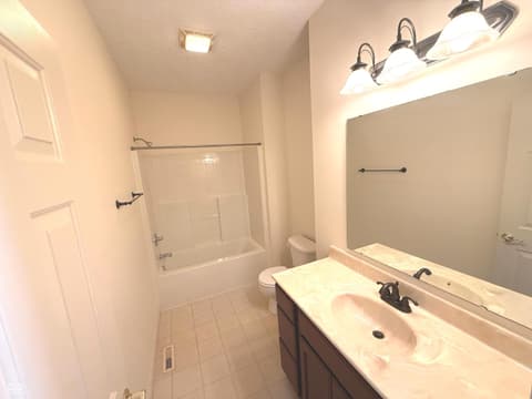 Photo of 498 Glenview Drive, Greencastle, IN