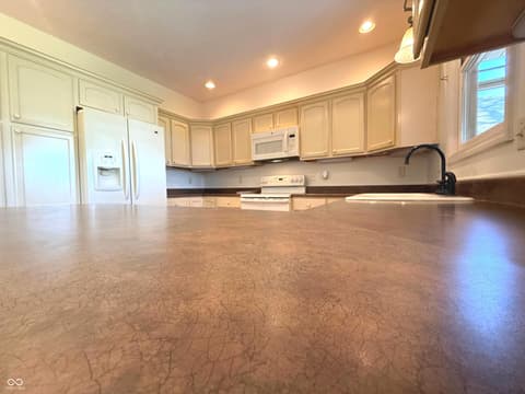 Photo of 498 Glenview Drive, Greencastle, IN