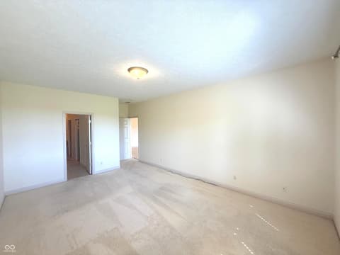 Photo of 498 Glenview Drive, Greencastle, IN