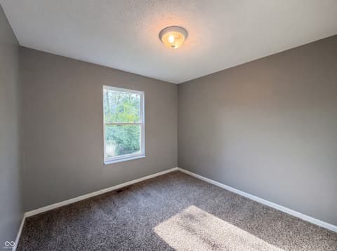 Photo of 233 White Lick Drive, Indianapolis, IN