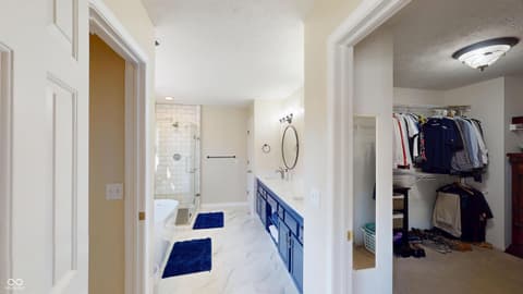 Photo of 10810 Windy Lane, Indianapolis, IN
