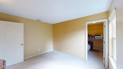 Photo of 10810 Windy Lane, Indianapolis, IN