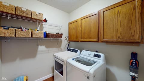 Photo of 10810 Windy Lane, Indianapolis, IN