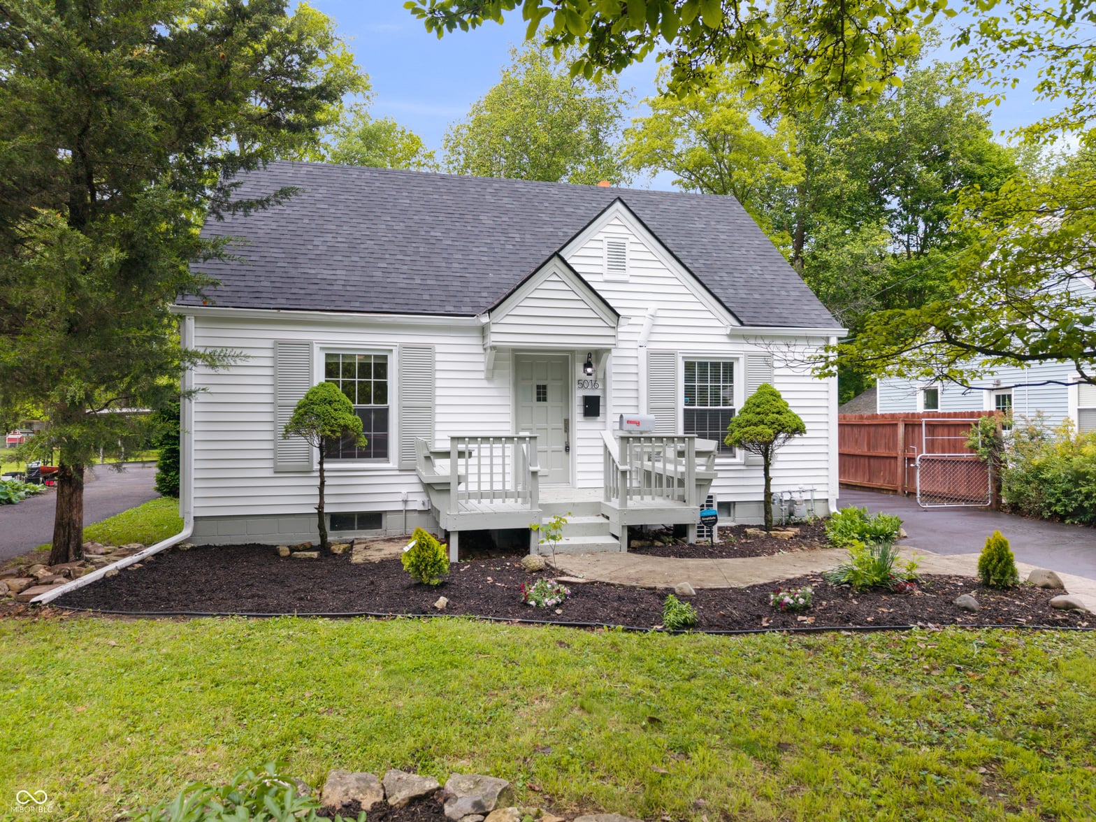 Photo of 5016 Carvel Avenue, Indianapolis, IN