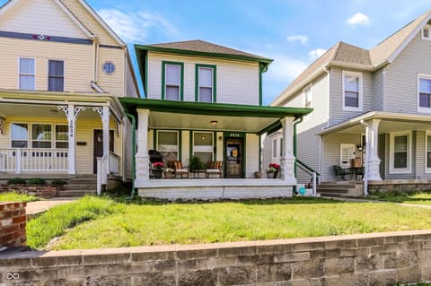 Photo of 2836 Carrollton Avenue, Indianapolis, IN