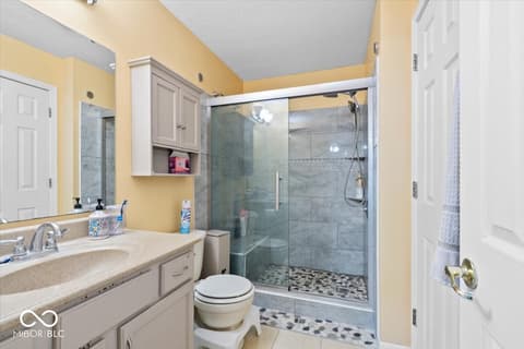Photo of 2320 Wynbrooke Boulevard, Indianapolis, IN