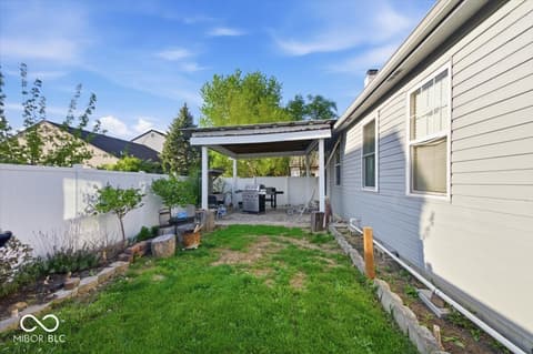 Photo of 2320 Wynbrooke Boulevard, Indianapolis, IN