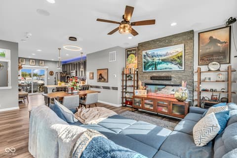 Photo of 315 Steeples Boulevard, Indianapolis, IN