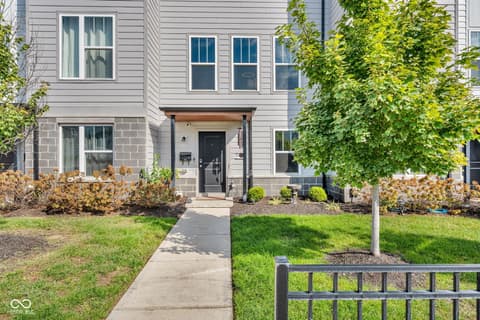 Photo of 315 Steeples Boulevard, Indianapolis, IN