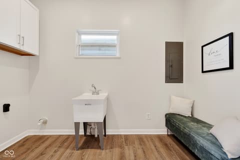 Photo of 730 Sanders Street, Indianapolis, IN