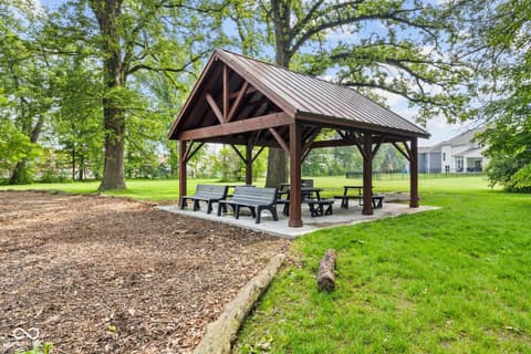 Community — 5504 Aspen Wood Lane, Indianapolis, IN