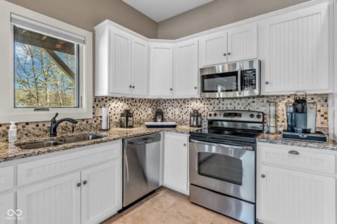 Photo of 310 Victory Hill, Coatesville, IN