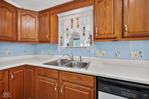 Photo of 106 Park Place Drive, Brazil, IN