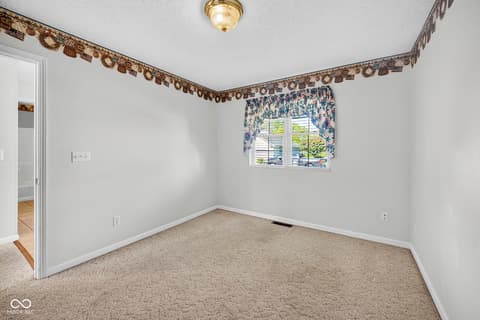 Photo of 106 Park Place Drive, Brazil, IN