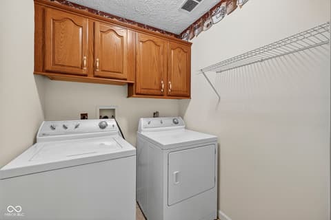 Photo of 106 Park Place Drive, Brazil, IN