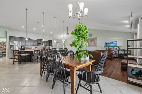 Photo of 806 Foxglove Court, Lebanon, IN
