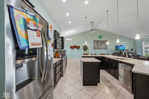 Photo of 806 Foxglove Court, Lebanon, IN