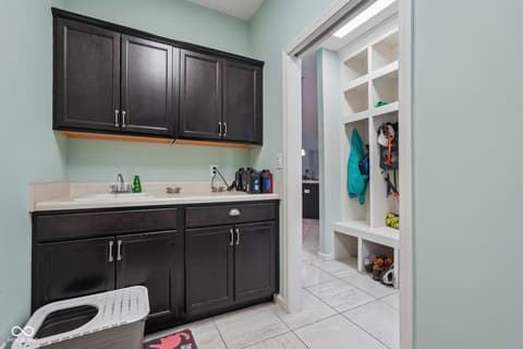 Photo of 806 Foxglove Court, Lebanon, IN