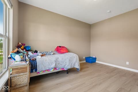 Photo of 806 Foxglove Court, Lebanon, IN