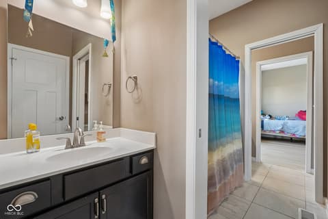 Photo of 806 Foxglove Court, Lebanon, IN