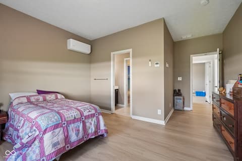 Photo of 806 Foxglove Court, Lebanon, IN