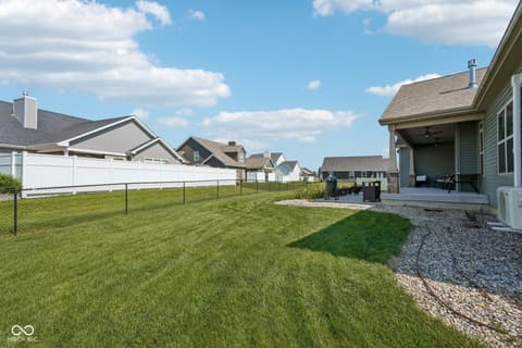 Photo of 806 Foxglove Court, Lebanon, IN