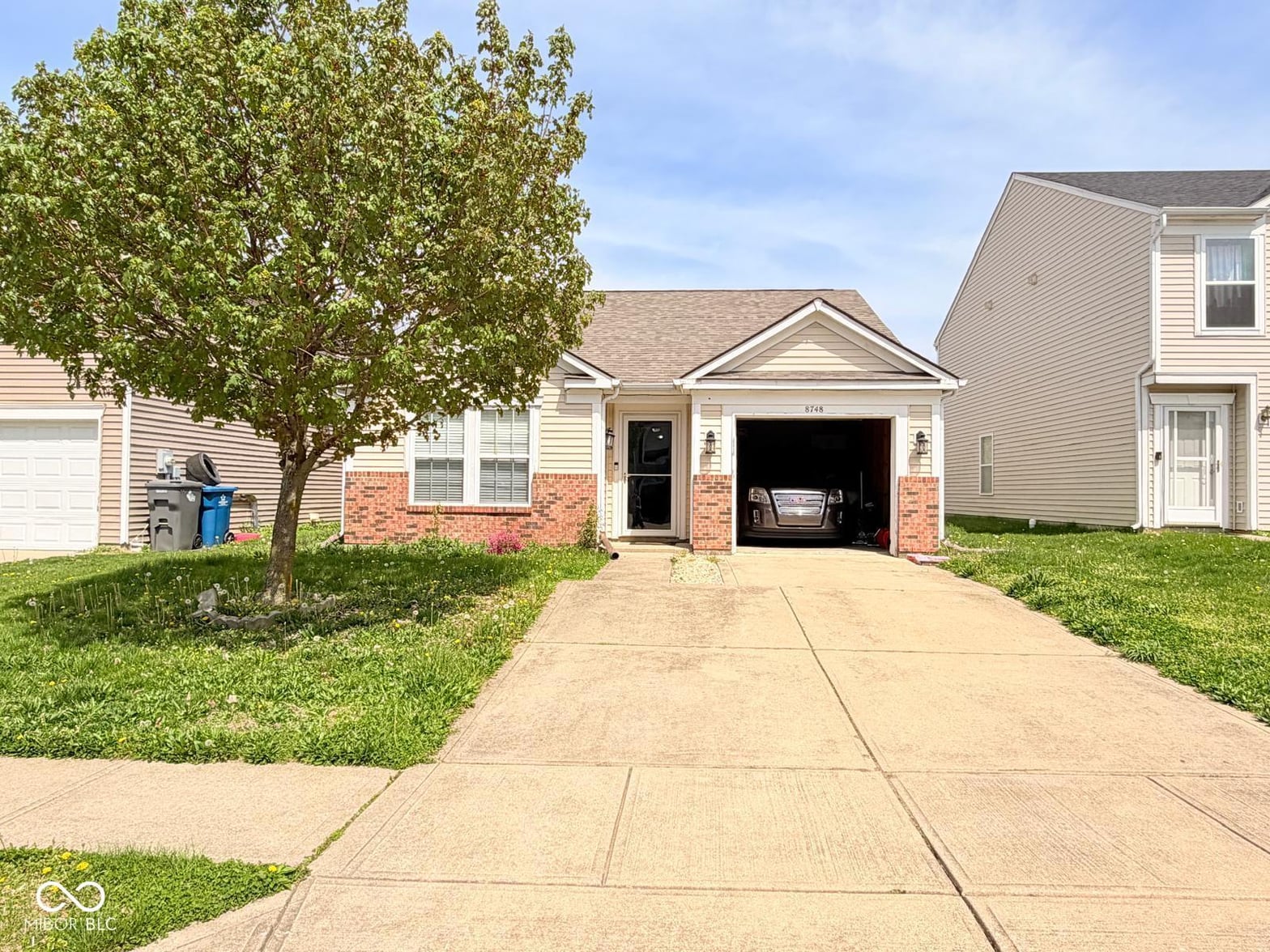 Front exterior at 8748 Hosta Way, Camby, IN
