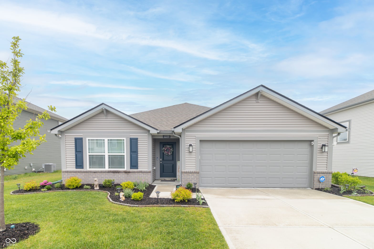 Front exterior at 1229 Fleming Drive, Greenfield, IN