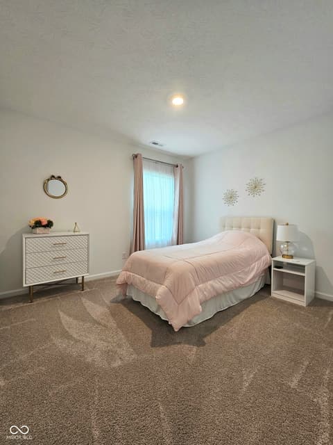 Bedroom at 1229 Fleming Drive, Greenfield, IN