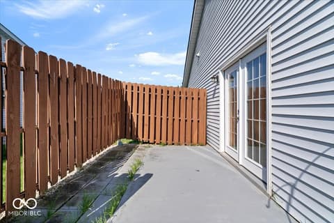 Photo of 1333 N Apple Lake Drive, Greenfield, IN