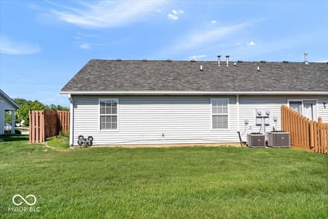 Photo of 1333 N Apple Lake Drive, Greenfield, IN