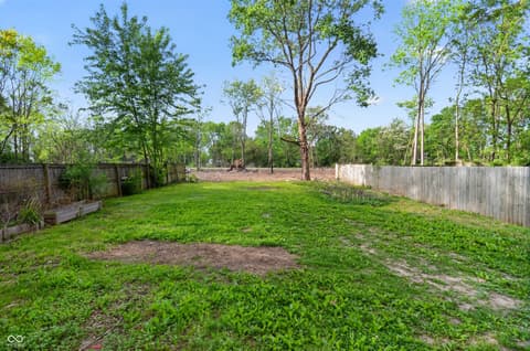 Yard at 3461 W 10th Street, Indianapolis, IN