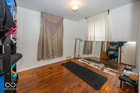 Photo of 229 S 4th Avenue, Beech Grove, IN