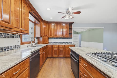 Photo of 300 Byram Boulevard, Martinsville, IN