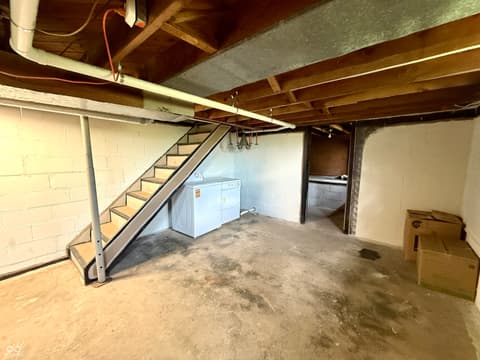 Basement at 539 E Washington Street, Morgantown, IN