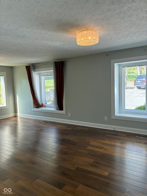 Primary bedroom at 8631 Bay Colony Drive, Indianapolis, IN