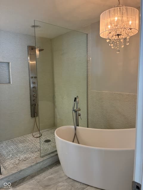 Primary bathroom at 8631 Bay Colony Drive, Indianapolis, IN