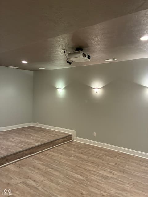 Photo of 8631 Bay Colony Drive, Indianapolis, IN