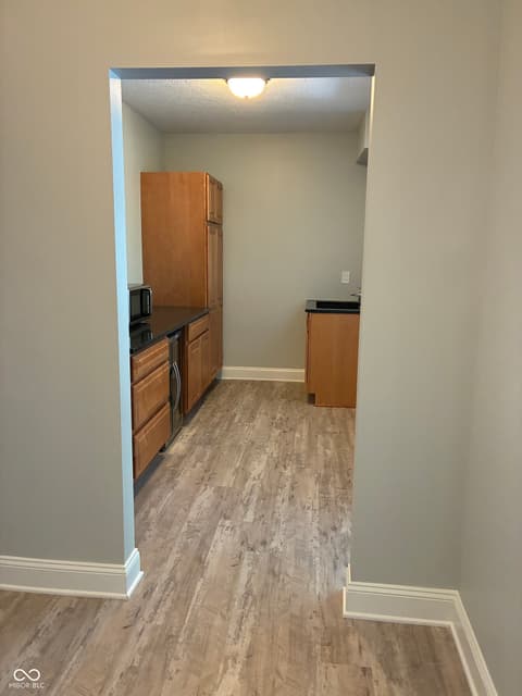 Photo of 8631 Bay Colony Drive, Indianapolis, IN
