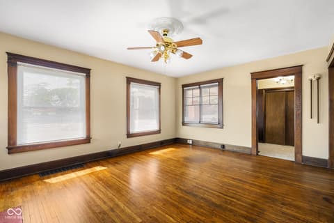 Photo of 1010 16th Street, Columbus, IN