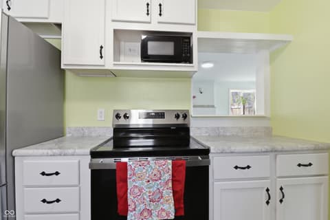 Photo of 519 Duffey Street, Plainfield, IN