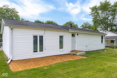 Photo of 533 Patterson Road, Columbus, IN
