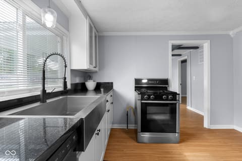 Photo of 533 Patterson Road, Columbus, IN