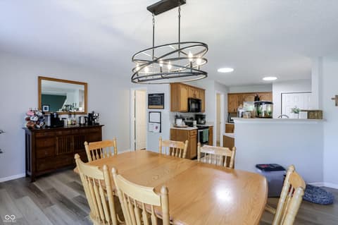 Photo of 1304 Ellington Drive, Shelbyville, IN