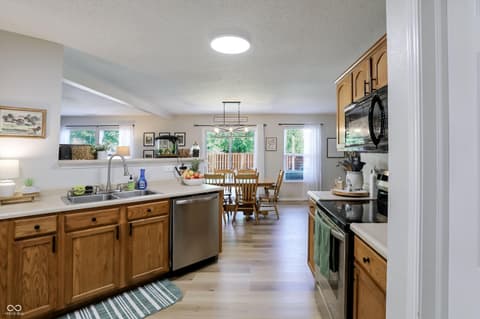 Photo of 1304 Ellington Drive, Shelbyville, IN