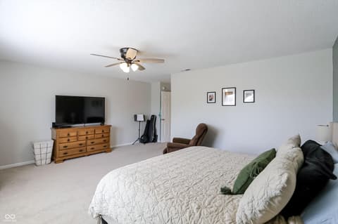 Photo of 1304 Ellington Drive, Shelbyville, IN
