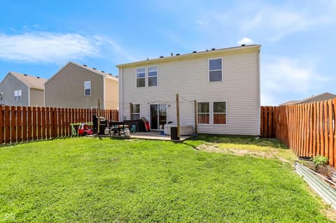 Photo of 1304 Ellington Drive, Shelbyville, IN