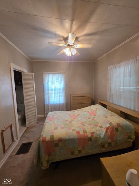 Photo of 340 S Grand Avenue, Indianapolis, IN